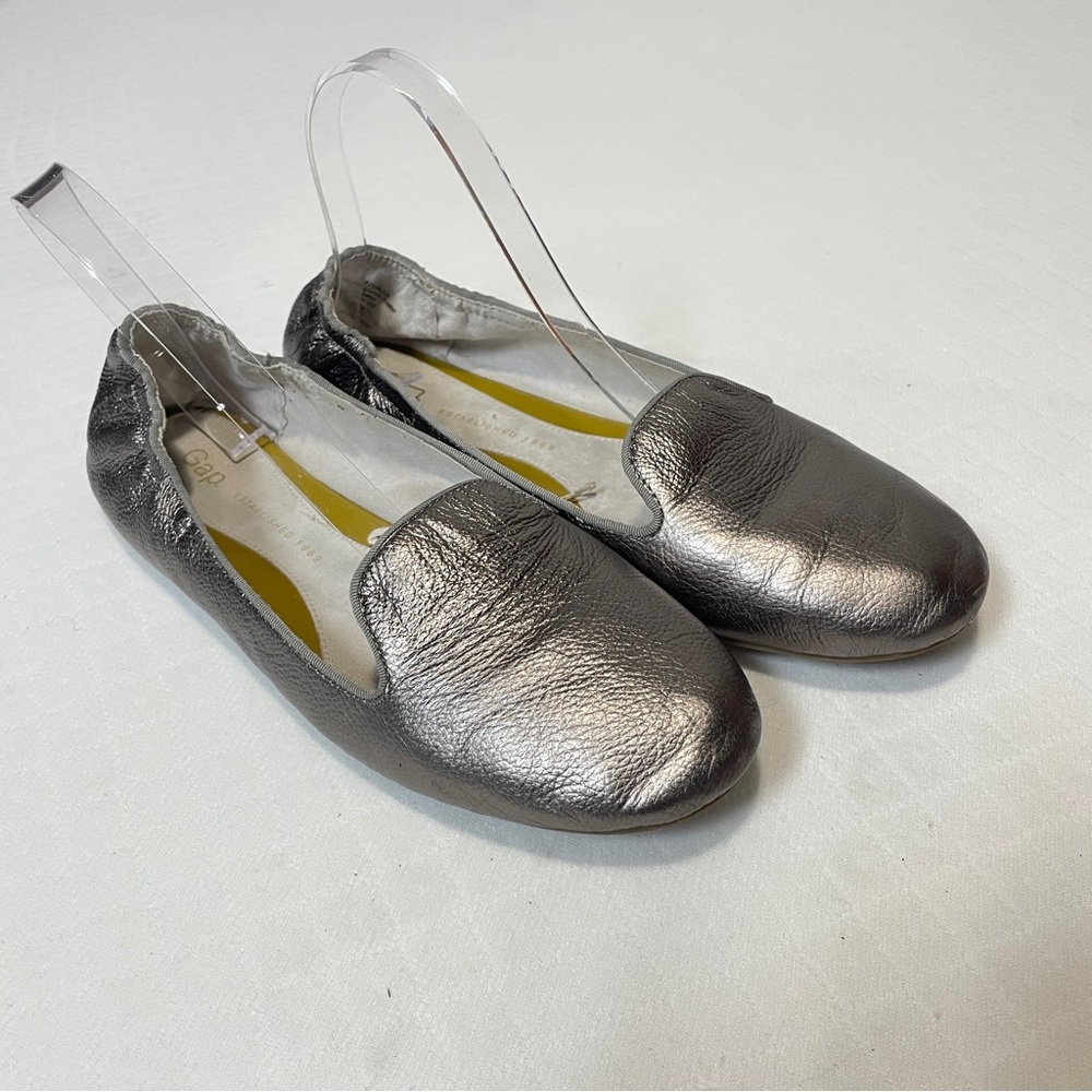 Gap Women's Metallic Scrunch Leather Flat Loafers Size‎ 9